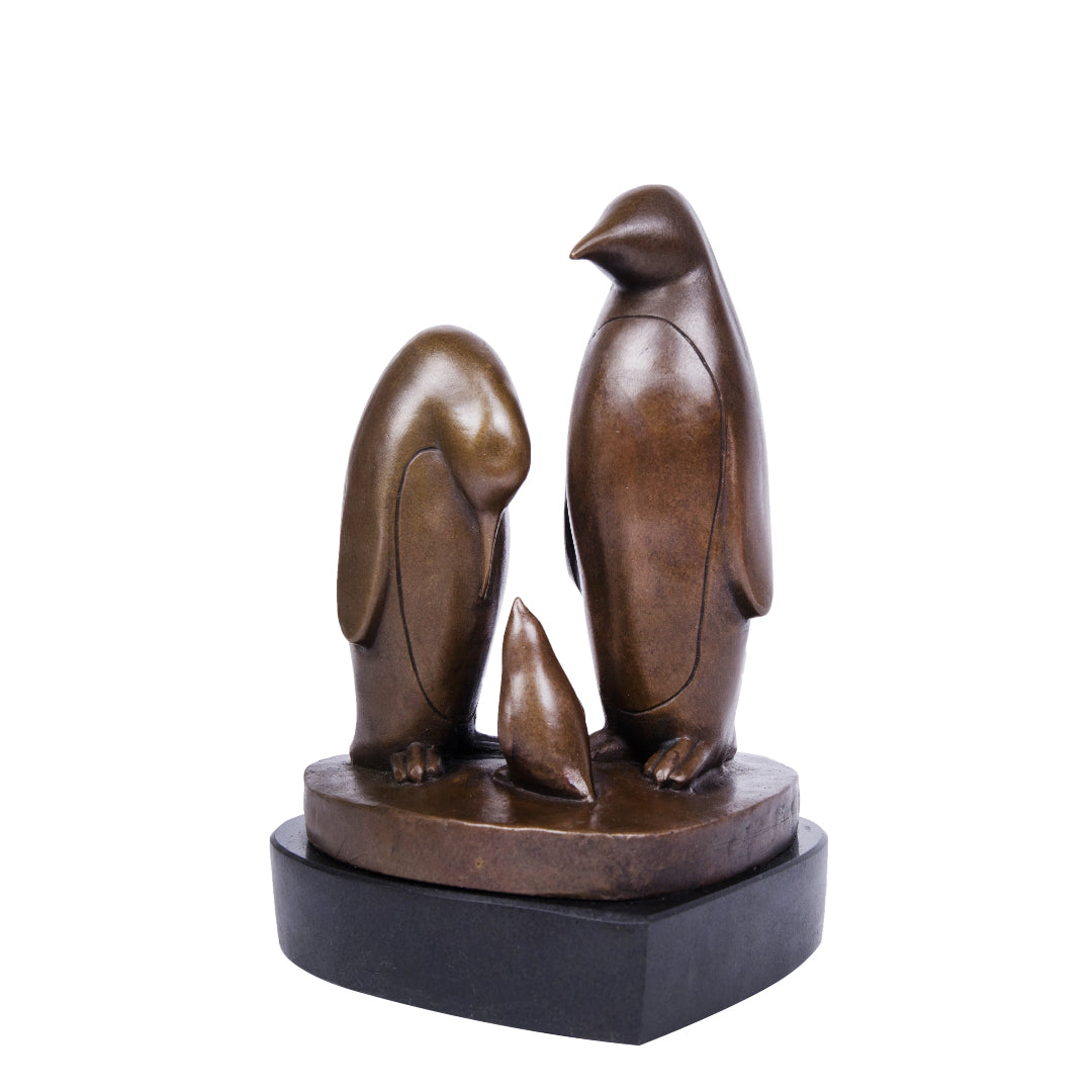 As a professional bronze sculpture export manufacturer, we provide a wide range of animal-themed group sculptures, including wildlife (e.g., lions, eagles, horse herds) and pastoral scenes (e.g., cats, birds, dogs). Custom designs are welcome.