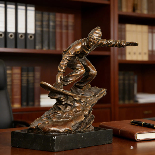 Bronze Snowboarder Sculpture – Dynamic Winter Sports Figurine for Home & Desk Decor|TPE-788