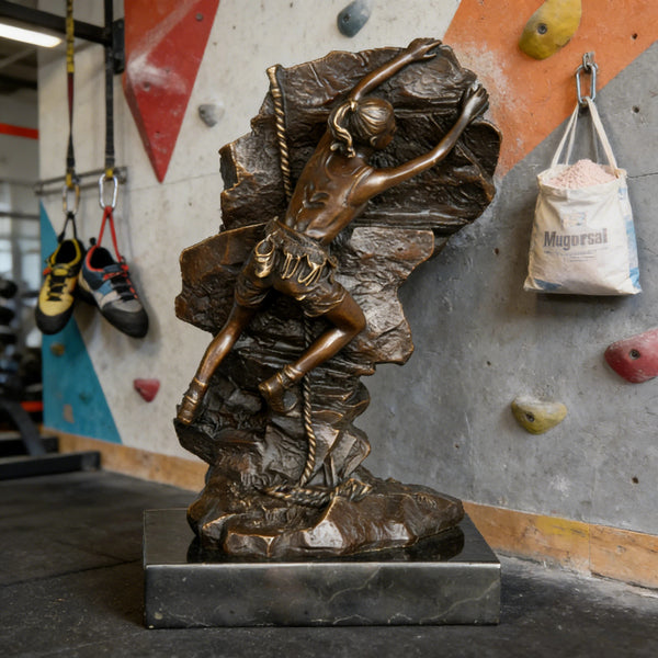Bronze Rock Climber Sculpture-Strength & Focus Outdoor Sports Art Ornament|TPE-789