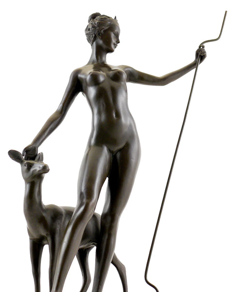 Small Size Art Collection Deer Girl Decoration Brass Sculpture Statue TPE-871