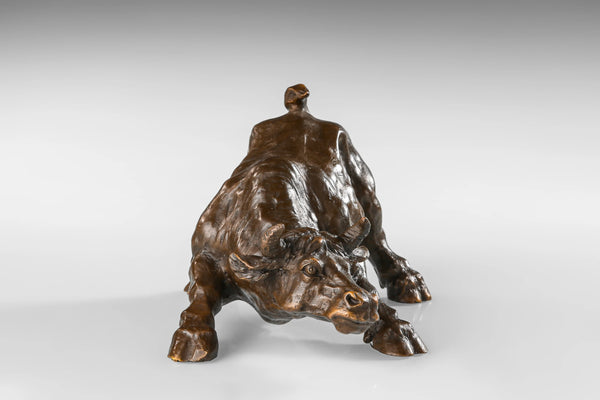 Iconic Wall Street Charging Bull bronze statue with powerful realism and rich patina. A timeless symbol of financial success, strength, and prosperity.
