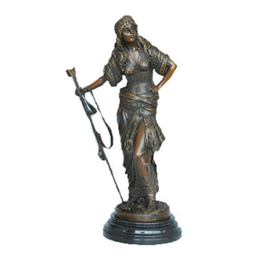 TPE-581 bronze statue
