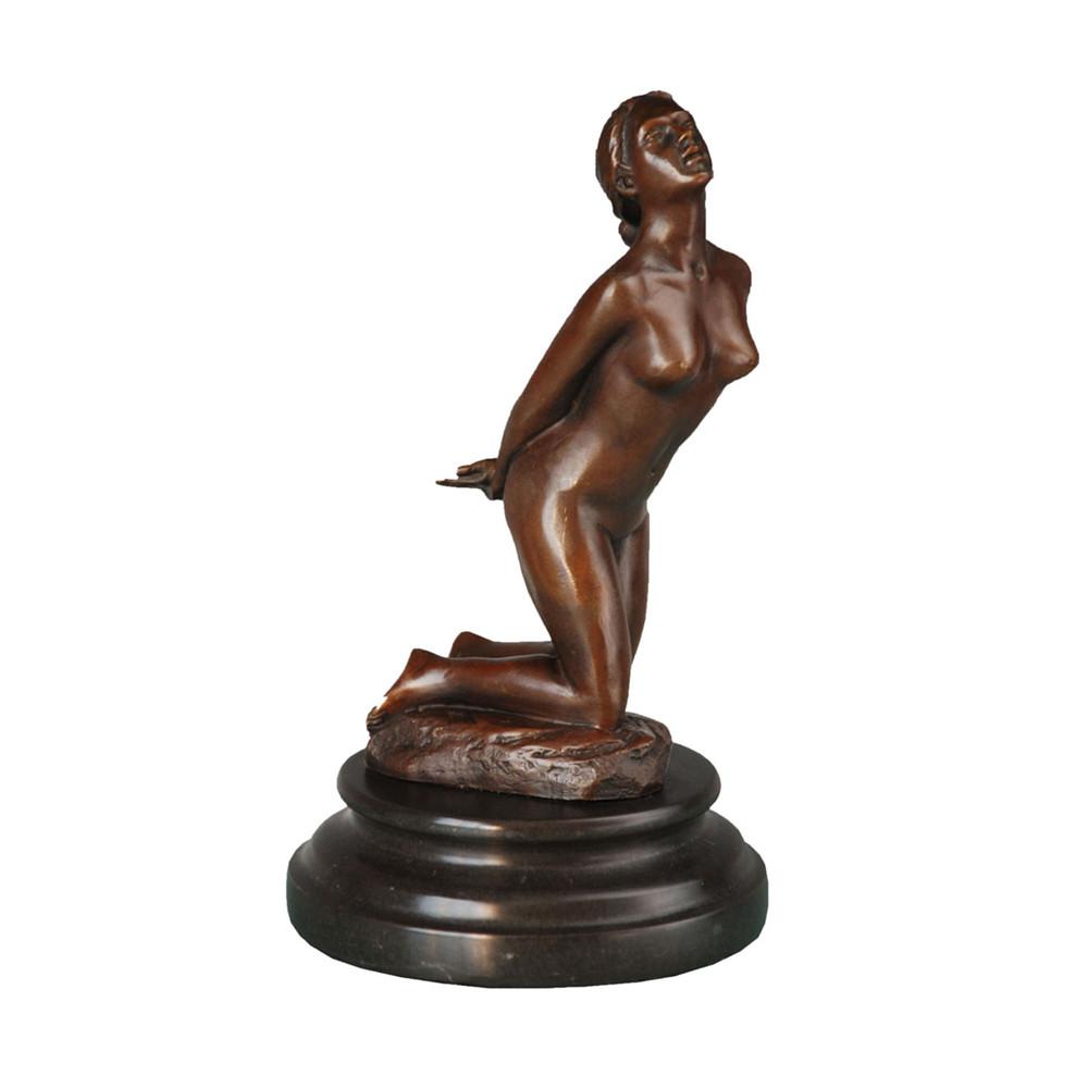 TPE-812 bronze statue