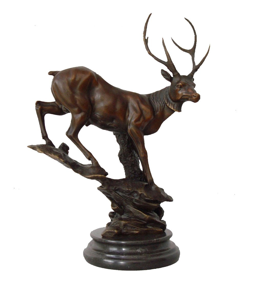 This is a bronze sculpture of a deer. The deer is in a dynamic walking posture, with a robust body and clear muscle lines. The texture of its fur is delicately rendered through the bronze material. Its antlers are complexly branched and full of a sense of power, and its expression is alert and agile.